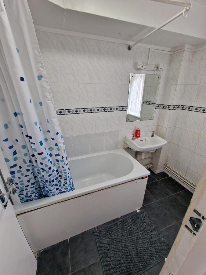 Double Room With Excellent Views - Central לונדון מראה חיצוני תמונה